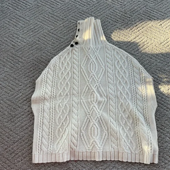 Ann Taylor cable knit sweater M - Picture 2 of 8